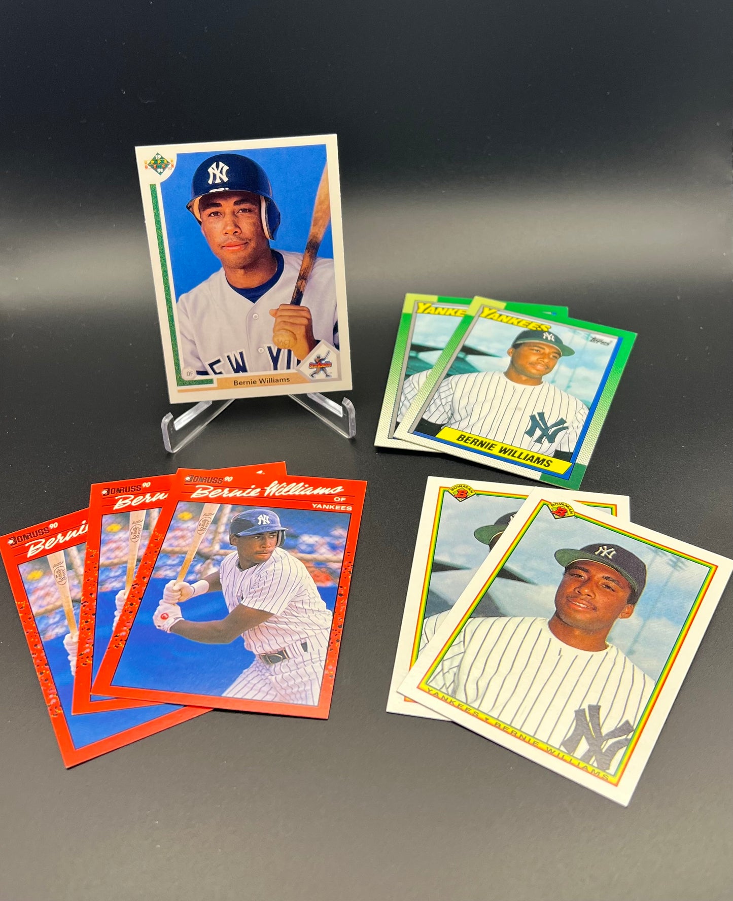 Bernie Williams 8-Card Rookie Card Lot - New York Yankees