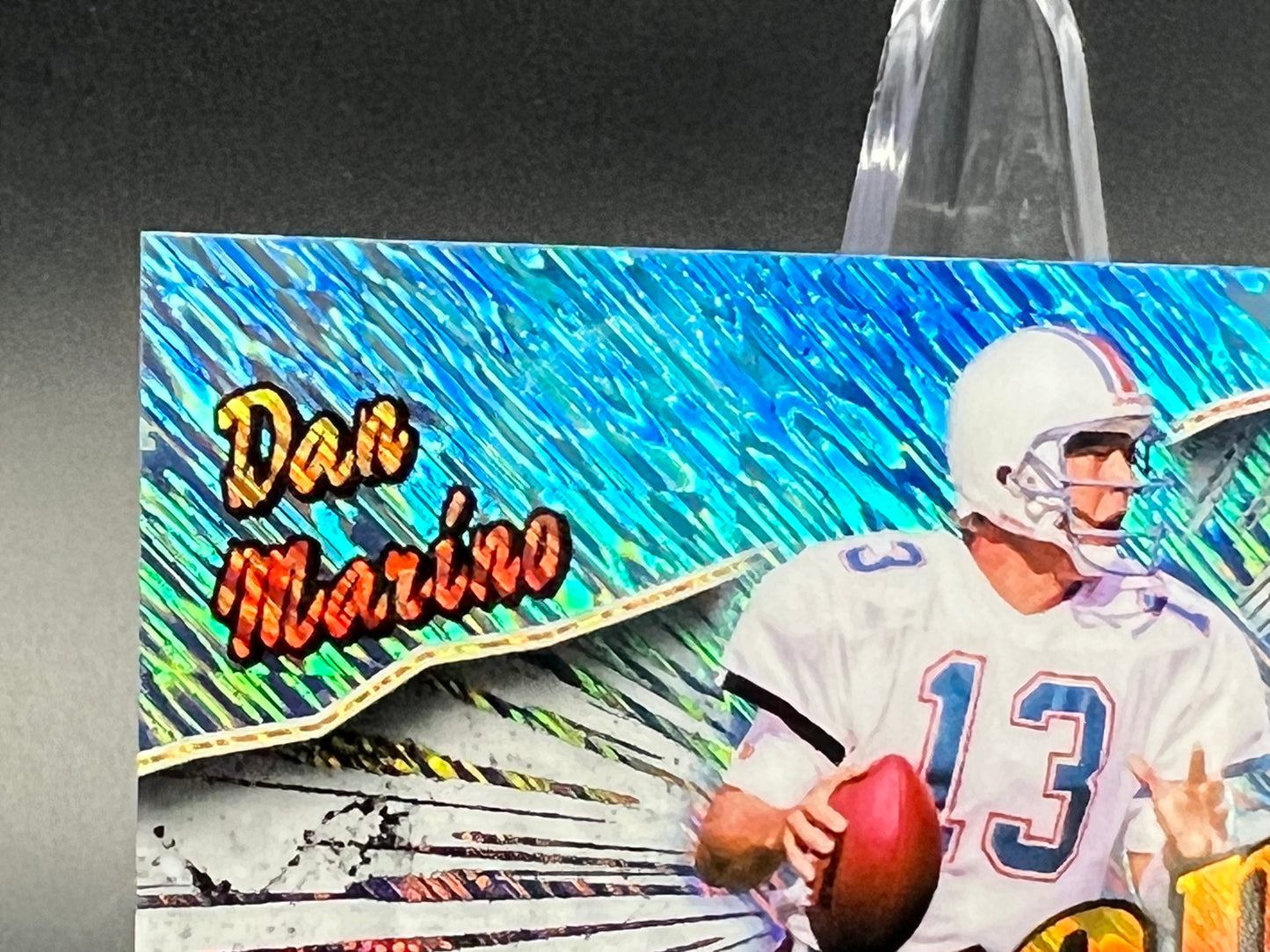 Dan Marino 2025 Leaf Eclectic Signature Series Football Valiant Spirit Auto 1/1 - DSA-DM